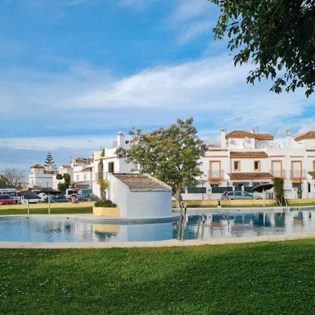 Piso En Apartaclub La Barrosa Chiclana de la Frontera Exterior photo